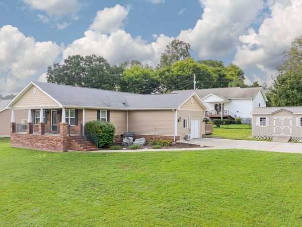 339 Foothills Dr , Dayton, TN 37321