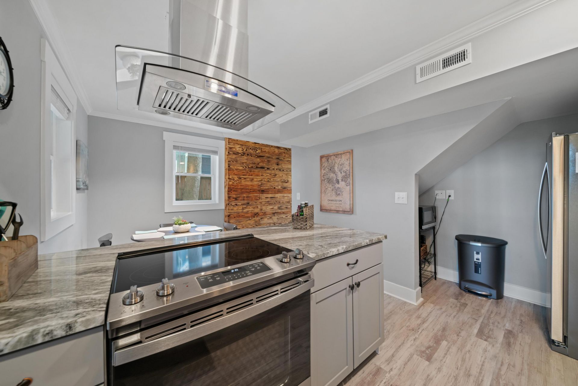 109 Magnolia Road Photo 10