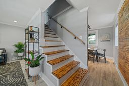 109 Magnolia Road photo 4