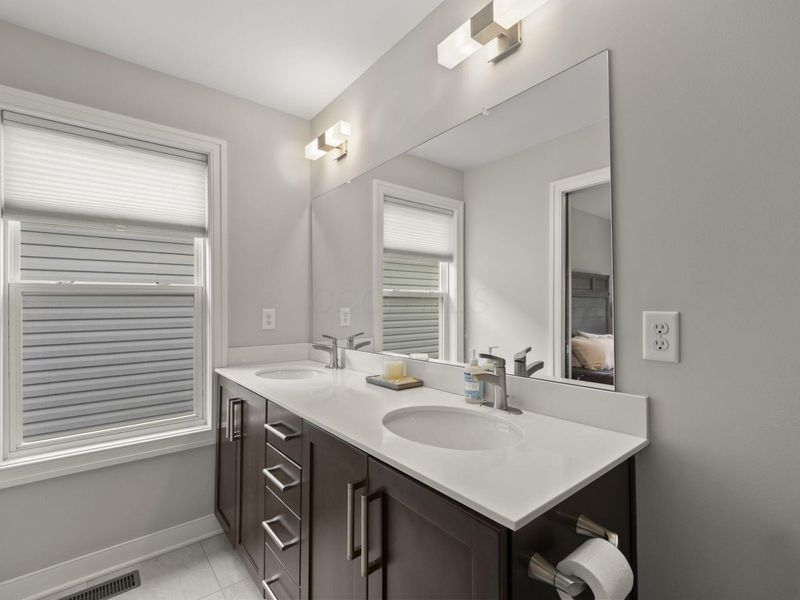 1279 N Grant Avenue, Columbus, OH 43201 Photo 29
