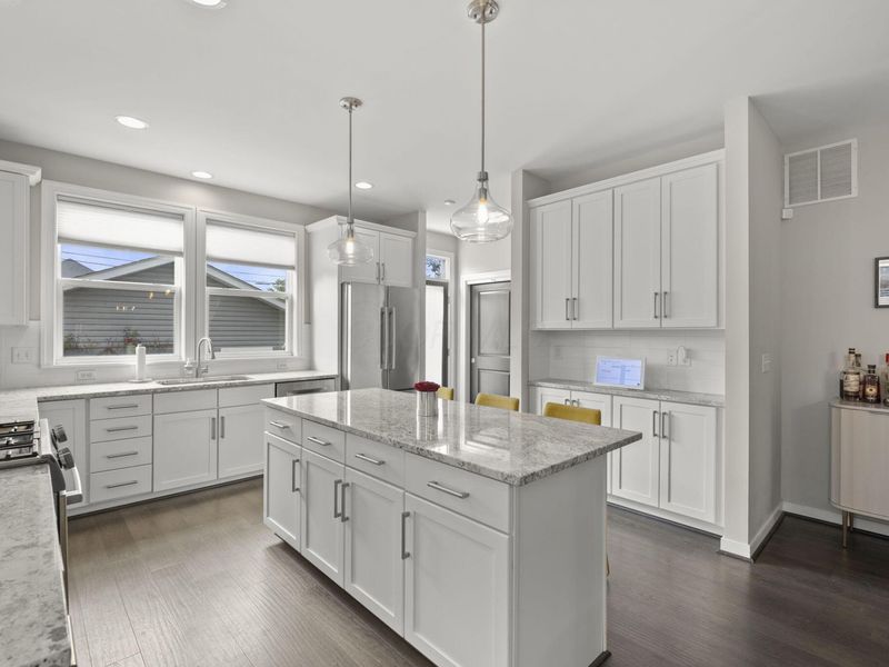 1279 N Grant Avenue, Columbus, OH 43201 Photo 4