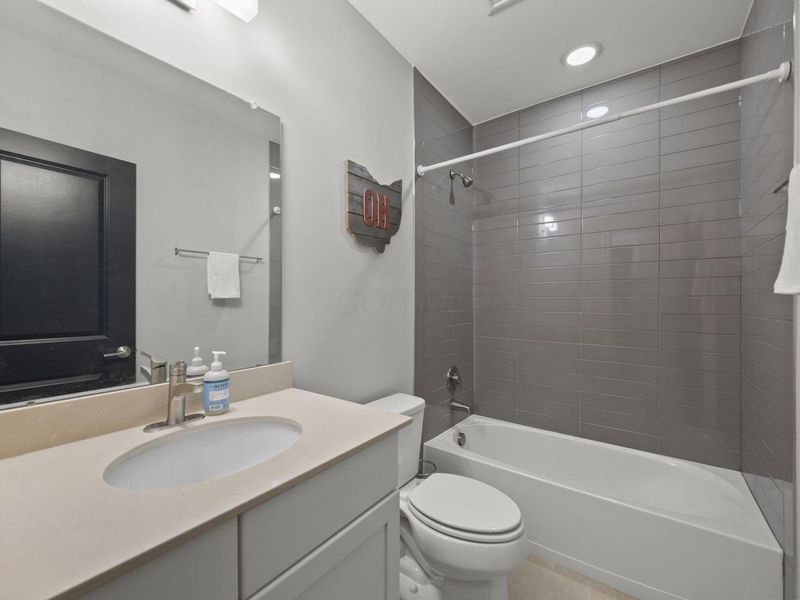 1279 N Grant Avenue, Columbus, OH 43201 Photo 41