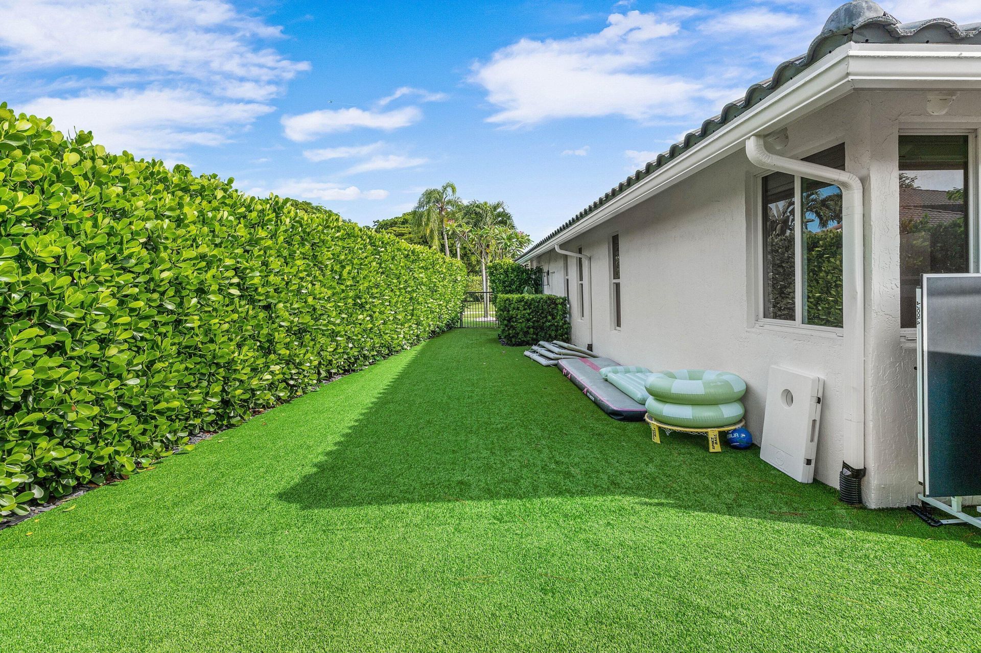 2550 NW 28th Street, Boca Raton, FL 33434 Photo