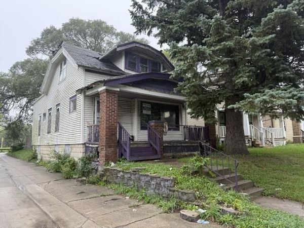 3706 N 13th STREET, Milwaukee, WI 53206