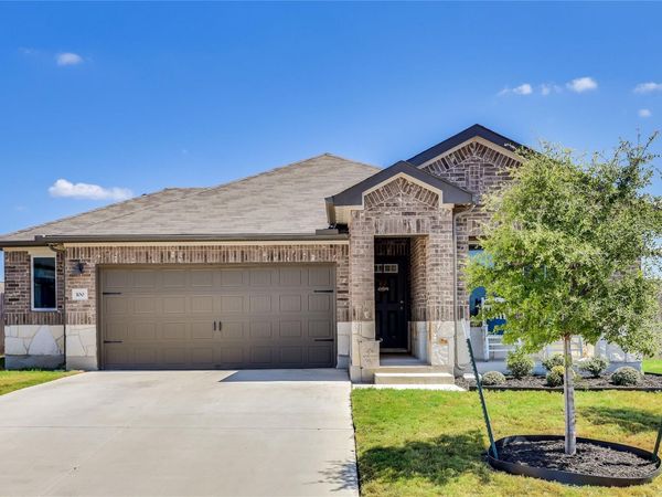 100 Contrada Grace LN, Hutto, TX 78634
