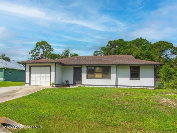 5717 Birch Drive , Fort Pierce, FL 34982