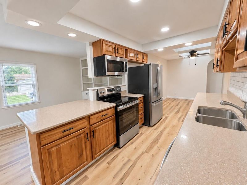 4794 Hillcrest Street N, Hilliard, OH 43026 Photo 11