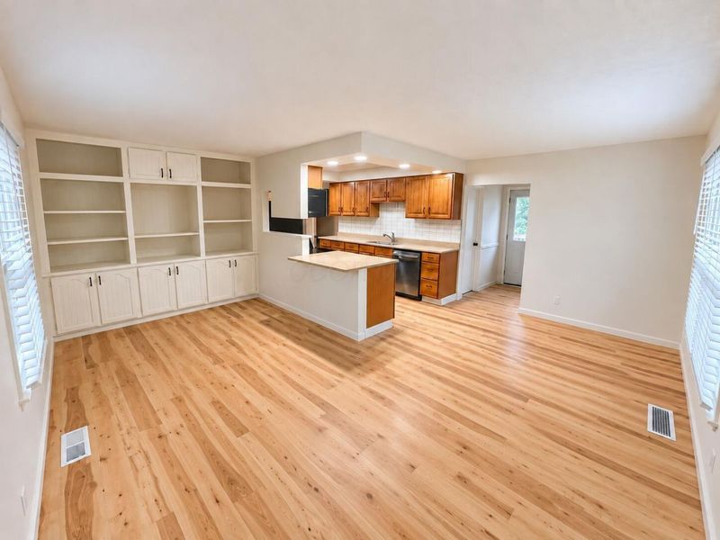 4794 Hillcrest Street N, Hilliard, OH 43026 Photo 7
