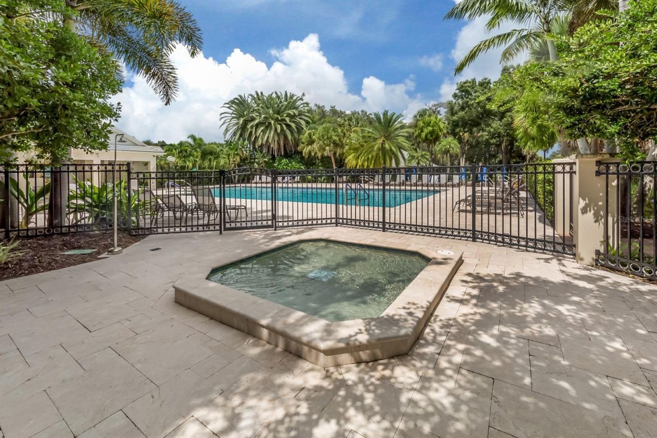 554 Fallbrook Drive , Venice, FL 34292 Photo
