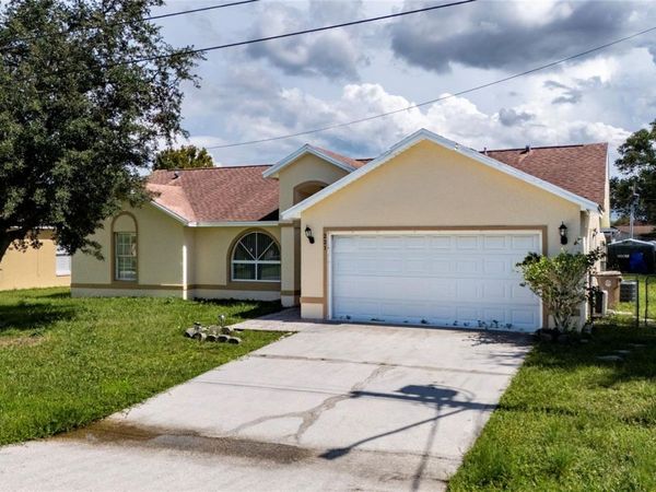 221 CHADWORTH DRIVE , KISSIMMEE, FL 34758