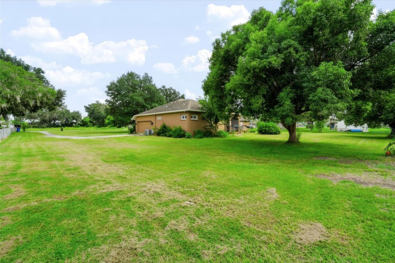 7105 Otto Road , Plant City, FL 33567 Photo