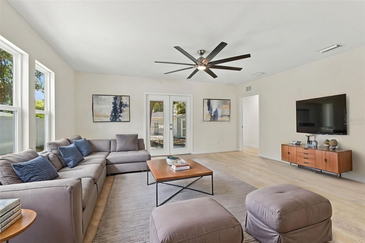 150 50th Street N, Saint Petersburg, FL 33710 Photo