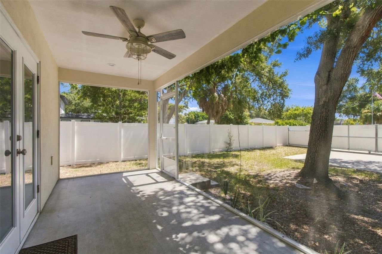 150 50th Street N, Saint Petersburg, FL 33710 Photo