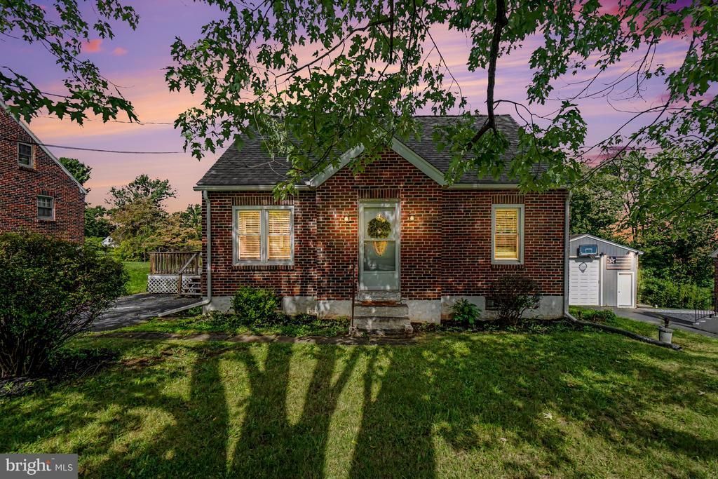 862 Englesville Hill Road, Boyertown, PA 19512 Main Photo