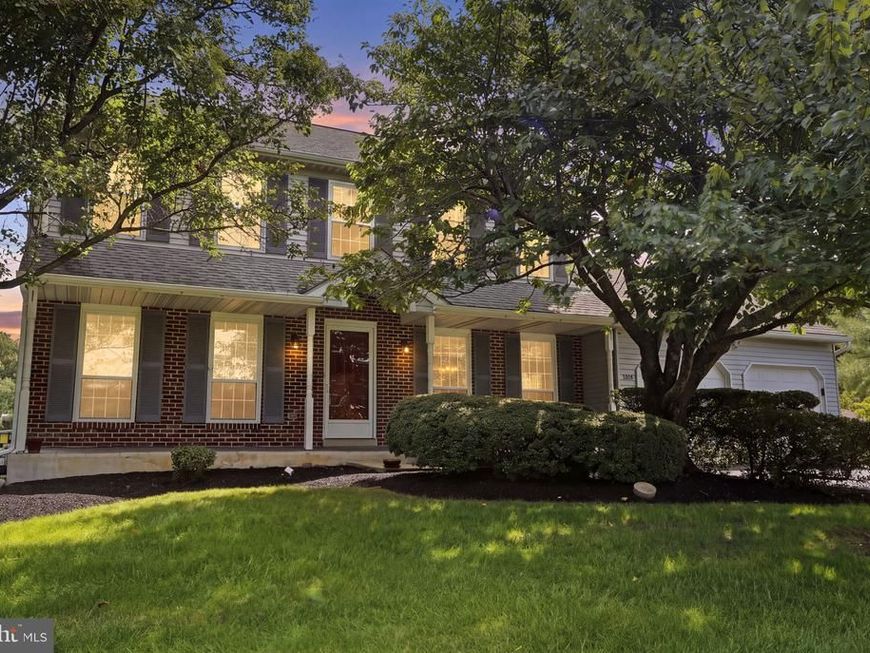 1595 Gregory Drive, Warrington, PA 18976 Main Photo