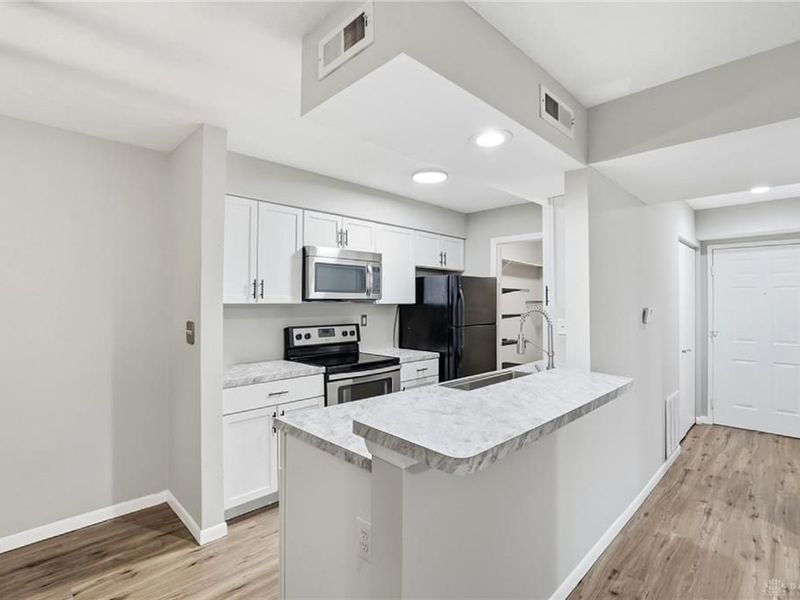 1520 Lake Pointe Way, Unit 1, Centerville, OH 45459 Photo 10