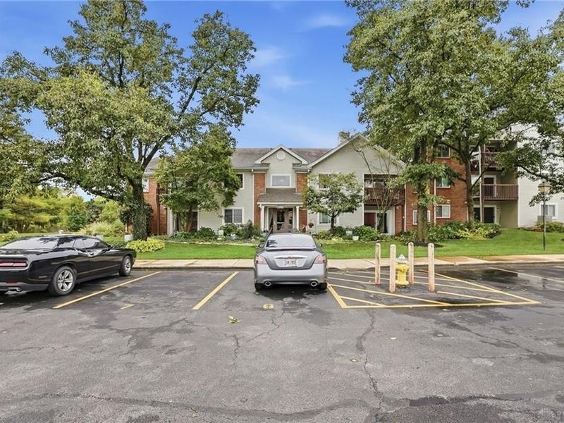 1520 Lake Pointe Way, Unit 1, Centerville, OH 45459 Photo 3