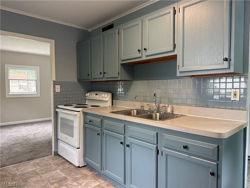 863 North Avenue, Painesville, OH 44077 Photo 4