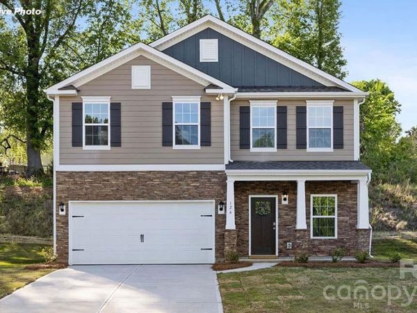 246 Mary Locke Way , Statesville, NC 28677