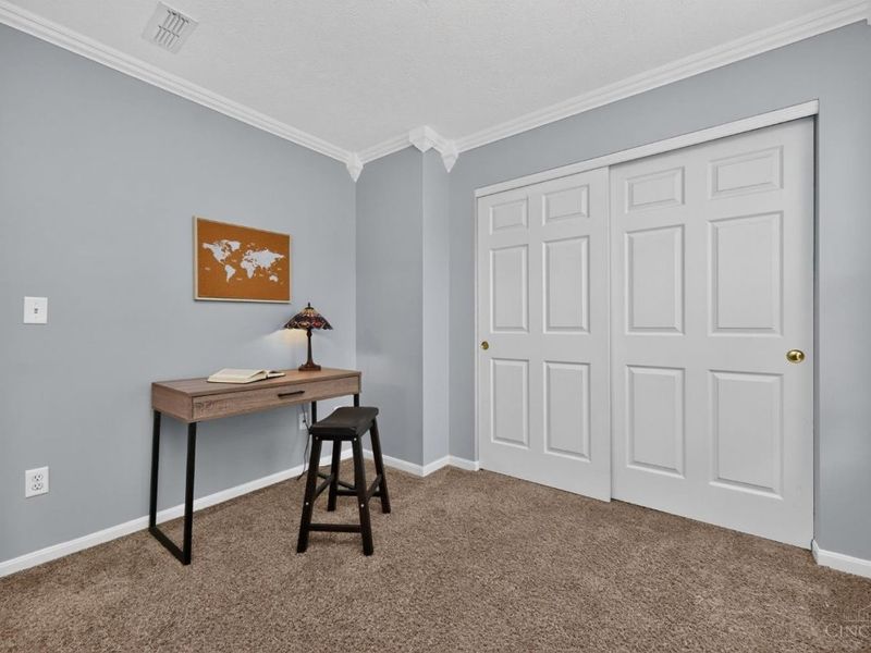 387 Hartford Court, Hamilton Township, OH 45039 Photo 10