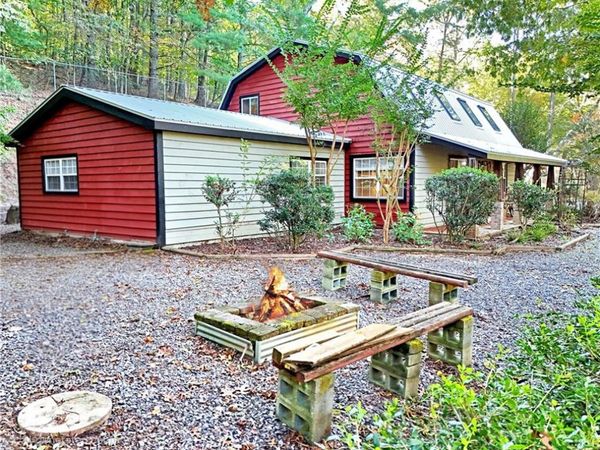 339 Crumby Creek Terrace, Blairsville, GA 30512