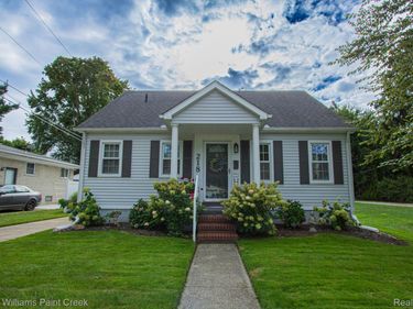 218 Riverside Drive, Mt Clemens, Mi 48043