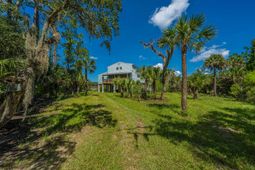 3255 Lowtide Lane photo 4