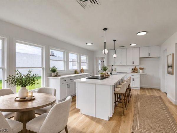 123 Elm Street , Henderson, NV 89015