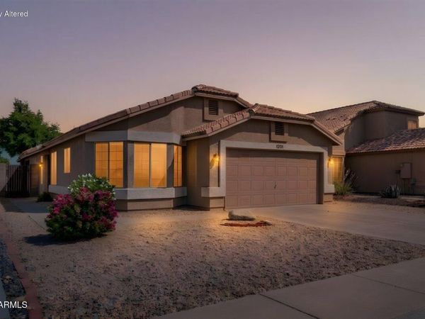 1201 N Woodburne Drive, Chandler, AZ 85224