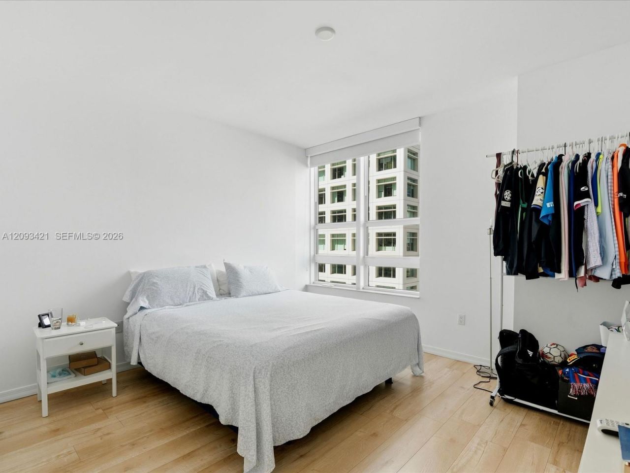 950 Brickell Bay Dr, Unit 1208, Miami, FL 33131 Photo