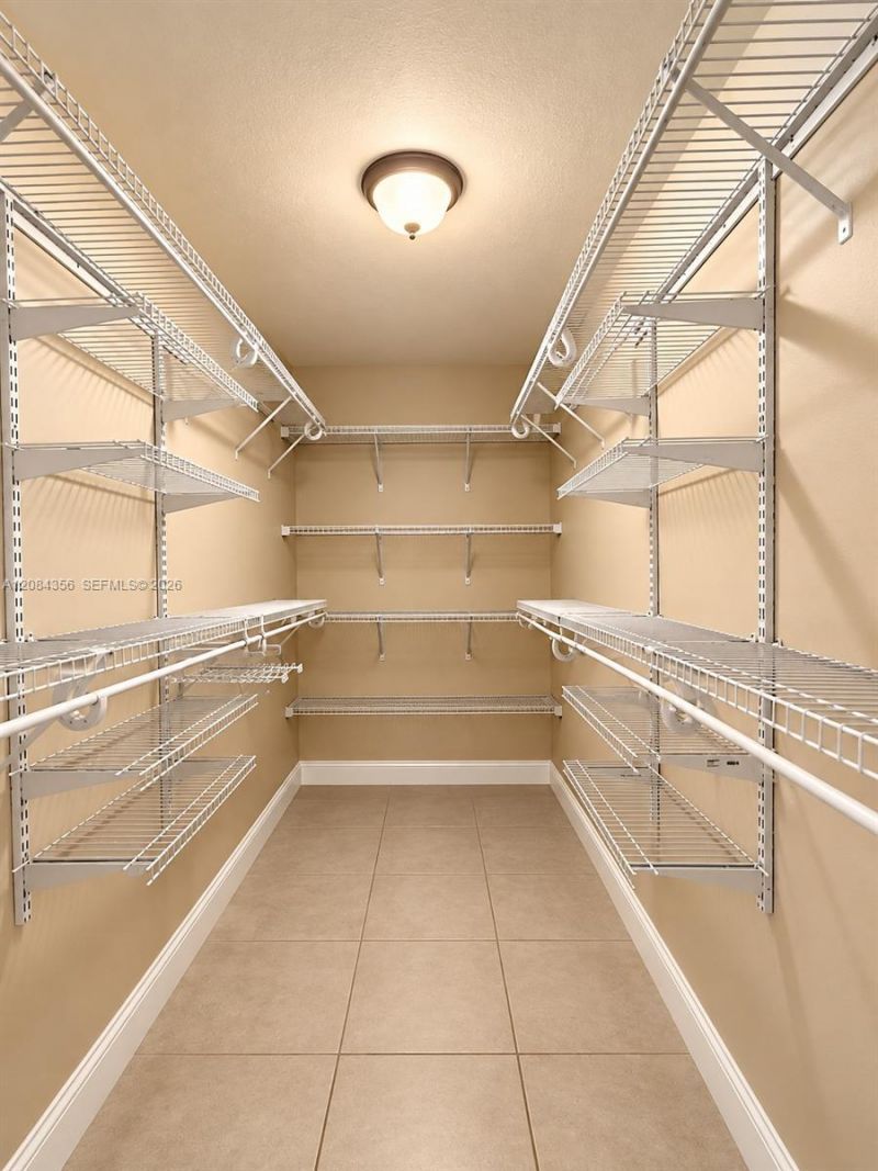 13707 Kendale Lakes Cir , Unit 109, Miami, FL 33183 Photo