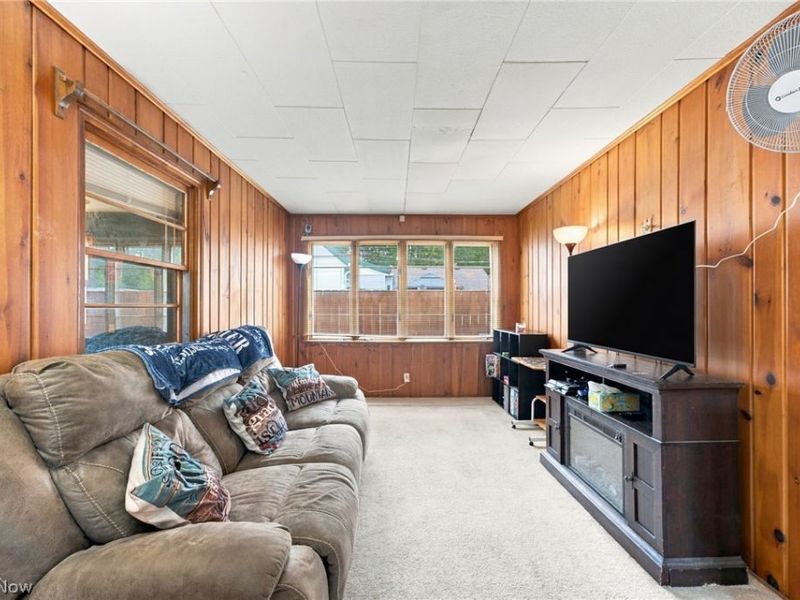 191 Woodhill Drive , Amherst, OH 44001 Photo 13