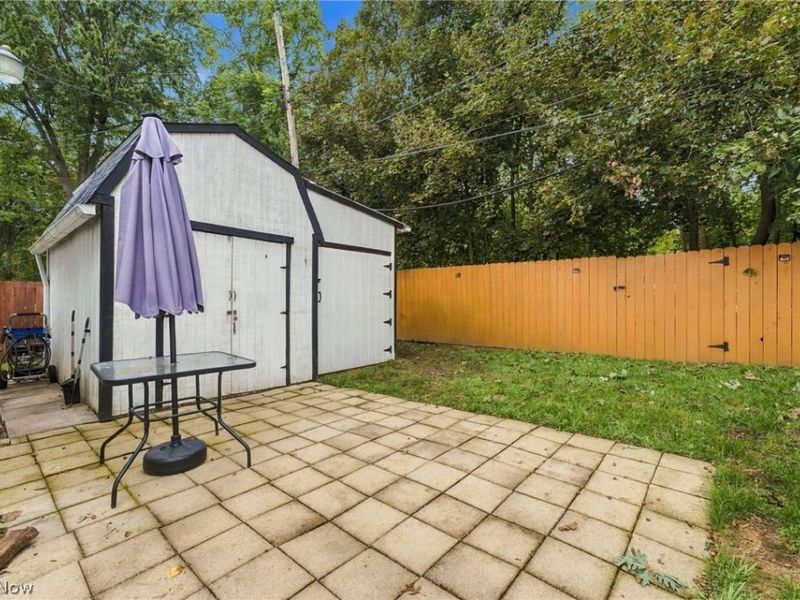 191 Woodhill Drive , Amherst, OH 44001 Photo 32