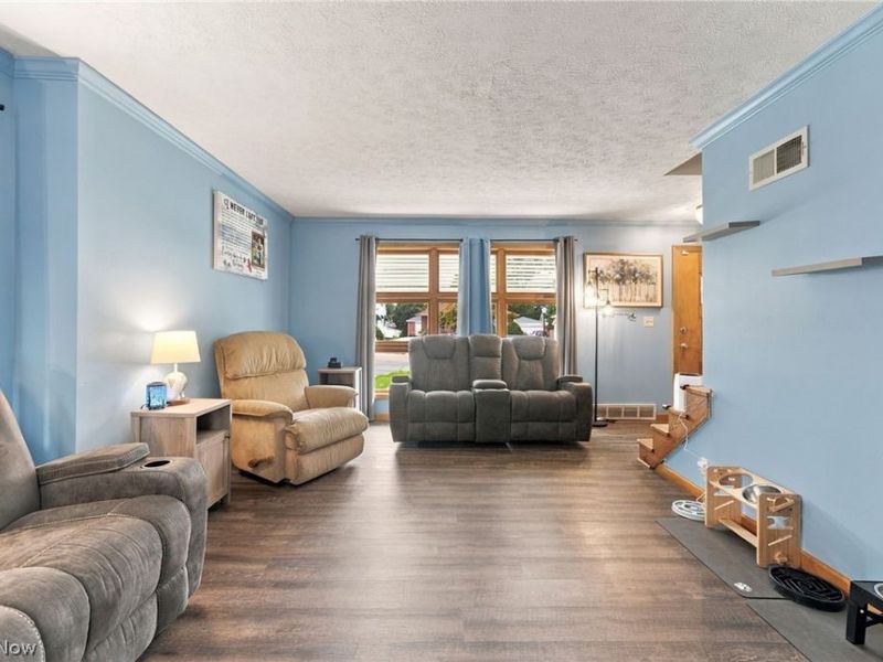 191 Woodhill Drive , Amherst, OH 44001 Photo 6