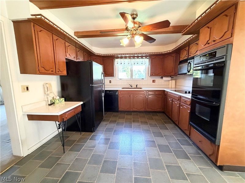 5944 State Route 45, Bristolville, OH 44402 Photo 11