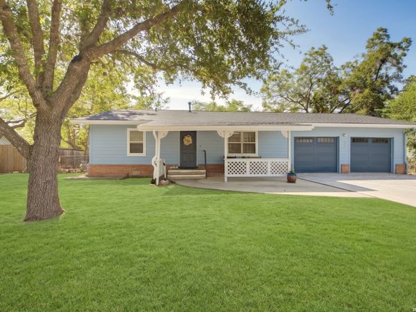 129 RICHTER AVE, Boerne, TX 78006