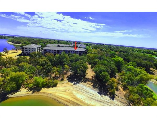 500 Waters Edge Drive, Unit 234, Lake Dallas, TX 75065