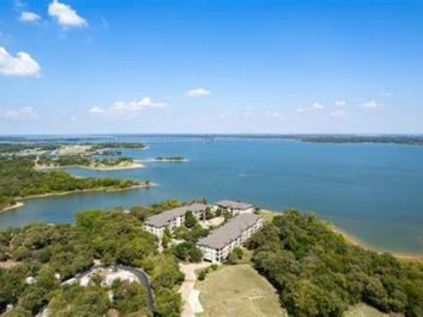 500 Waters Edge Drive, Unit 234, Lake Dallas, TX 75065