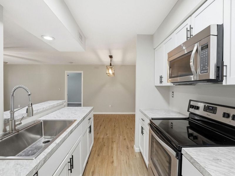1520 Lake Pointe Way, Unit 1, Dayton, OH 45459 Photo 12