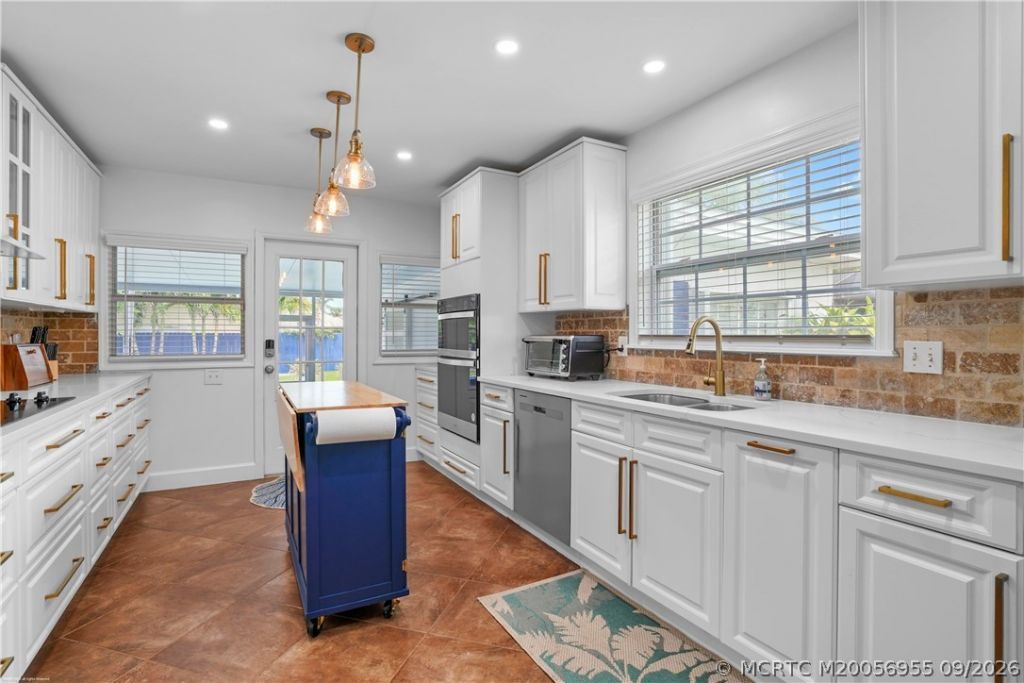 307 Granada Street, Fort Pierce, FL 34949 Photo
