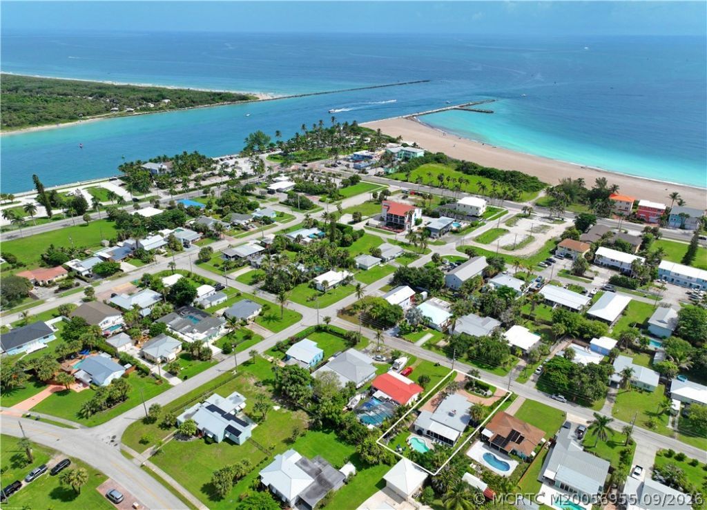 307 Granada Street, Fort Pierce, FL 34949 Photo