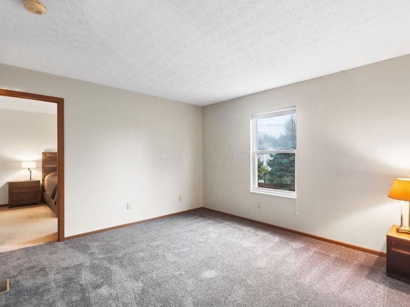 16 W Fieldstone, Etna, OH 43062 Photo 21