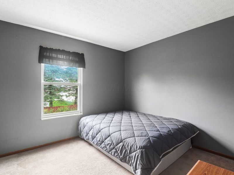 16 W Fieldstone, Etna, OH 43062 Photo 28
