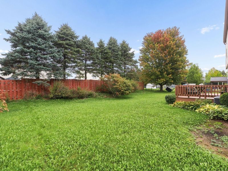 16 W Fieldstone, Etna, OH 43062 Photo 38