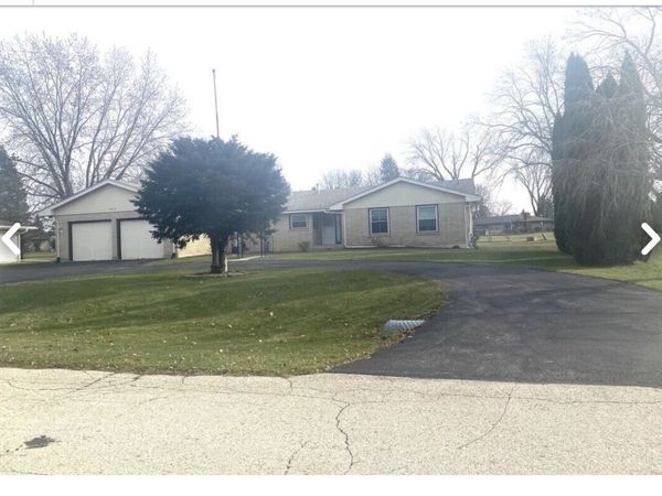 8105 Cloverdale Lane, Rockford, IL 61107