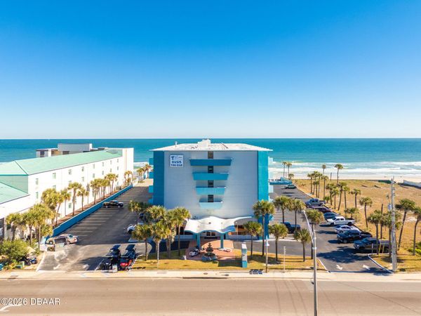 313 S Atlantic Avenue, Unit 212, Daytona Beach, FL 32118