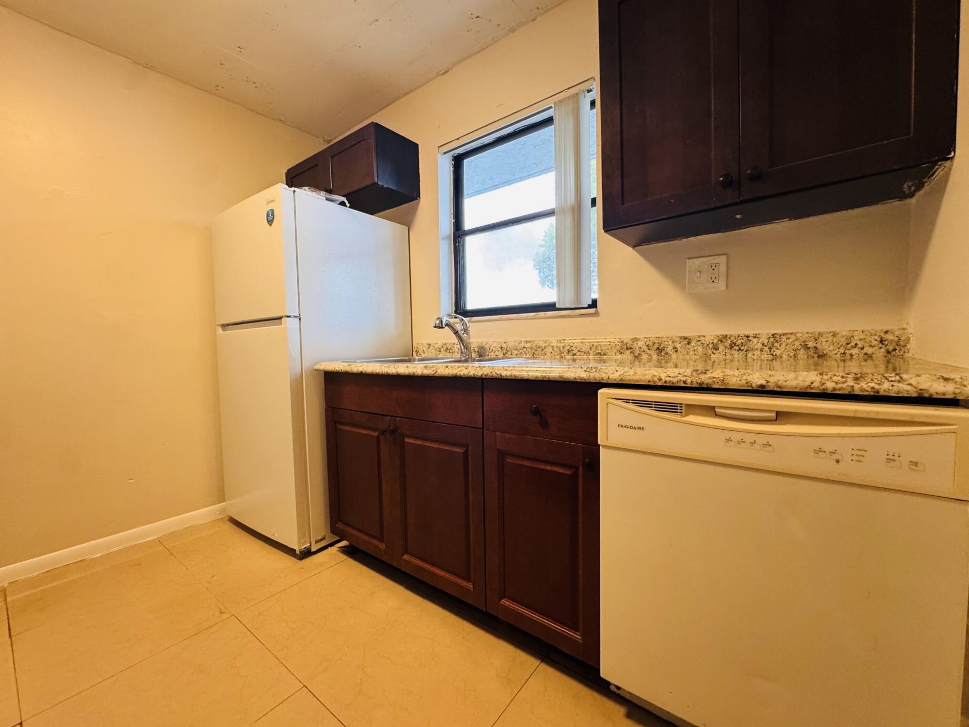 2050 N Congress Avenue, Unit 102, West Palm Beach, FL 33401 Photo