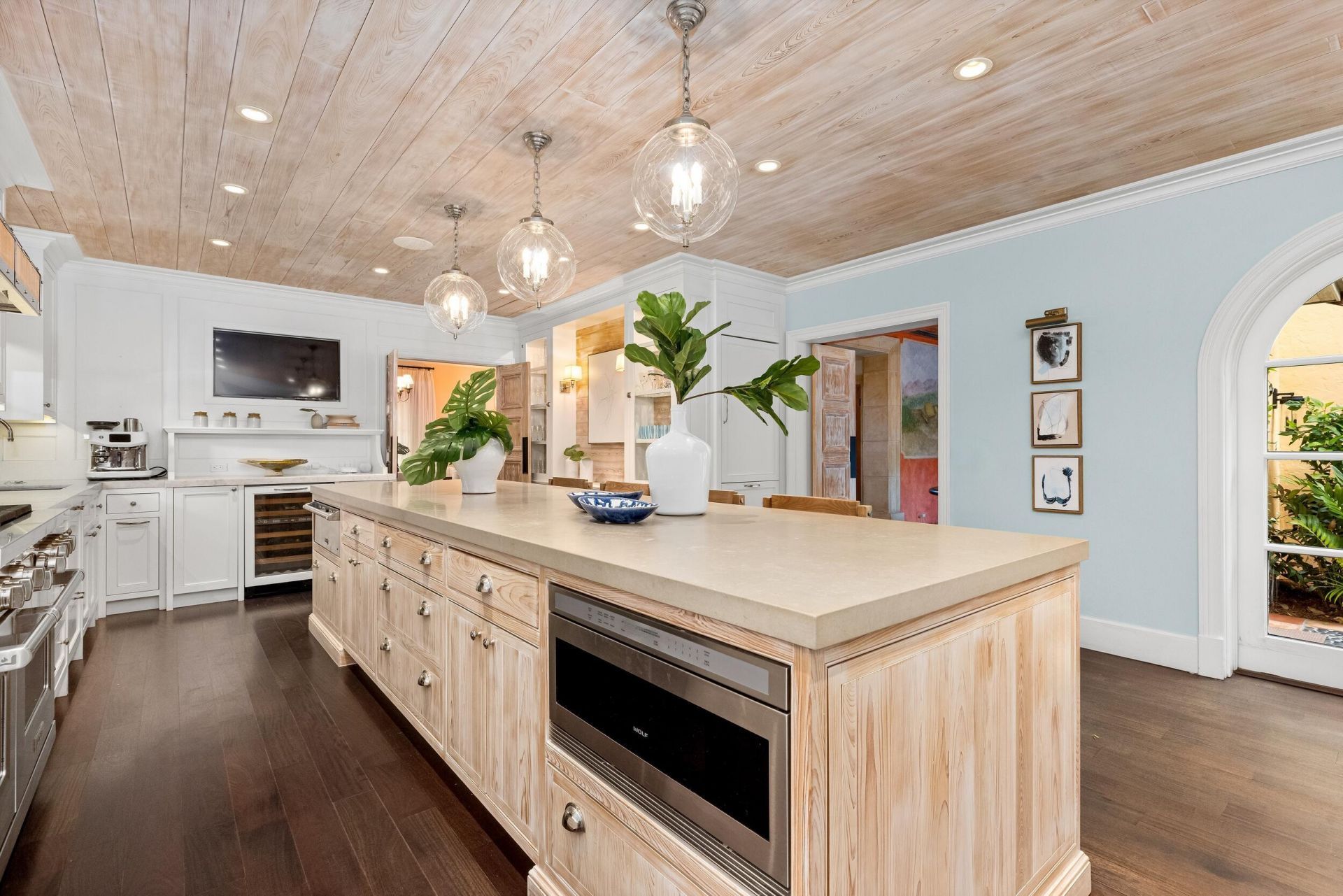 124 Brazilian Avenue, Palm Beach, FL 33480 Photo