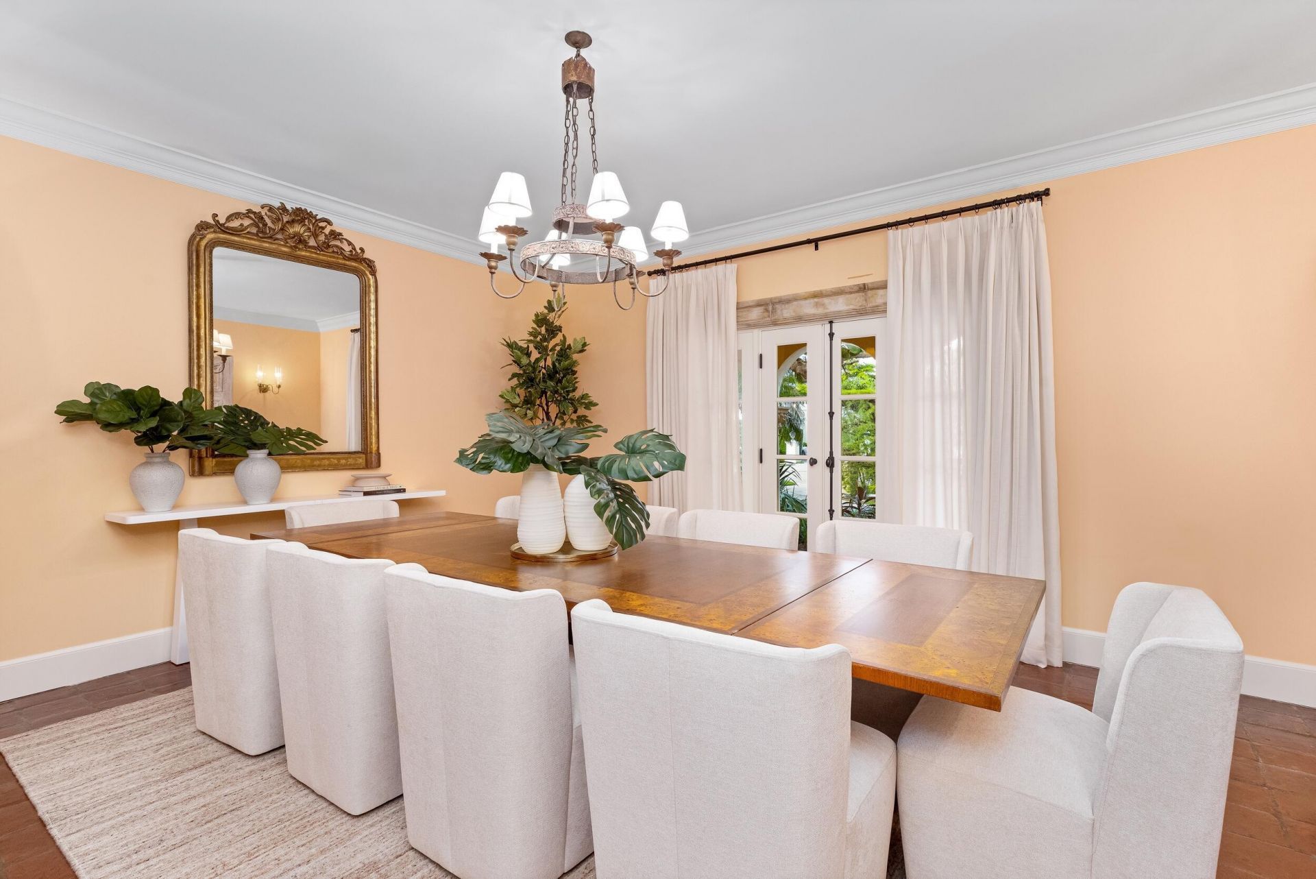 124 Brazilian Avenue, Palm Beach, FL 33480 Photo