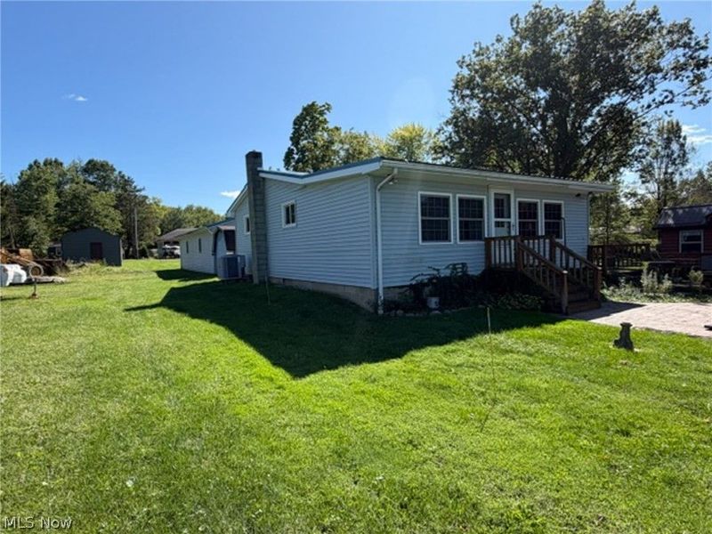 9235 Treasure Boulevard , North Benton, OH 44449 Photo 9